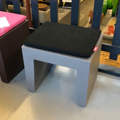 Zonwering, zitmeubilair & Fatboy Concrete Seat, kleur naar keuze groothandel Totaalleverancier voor kinderopvang