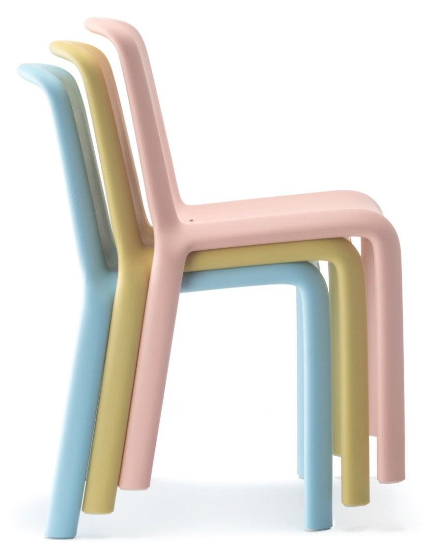 Ontbering Beeldhouwwerk Buitenshuis Kunststof tafels en stoelen: Stoel Snow junior H 35cm | Tangara groothandel  - Totaalleverancier voor kinderopvang